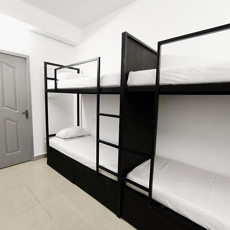 Hostel Stayzo Коччи Экстерьер фото